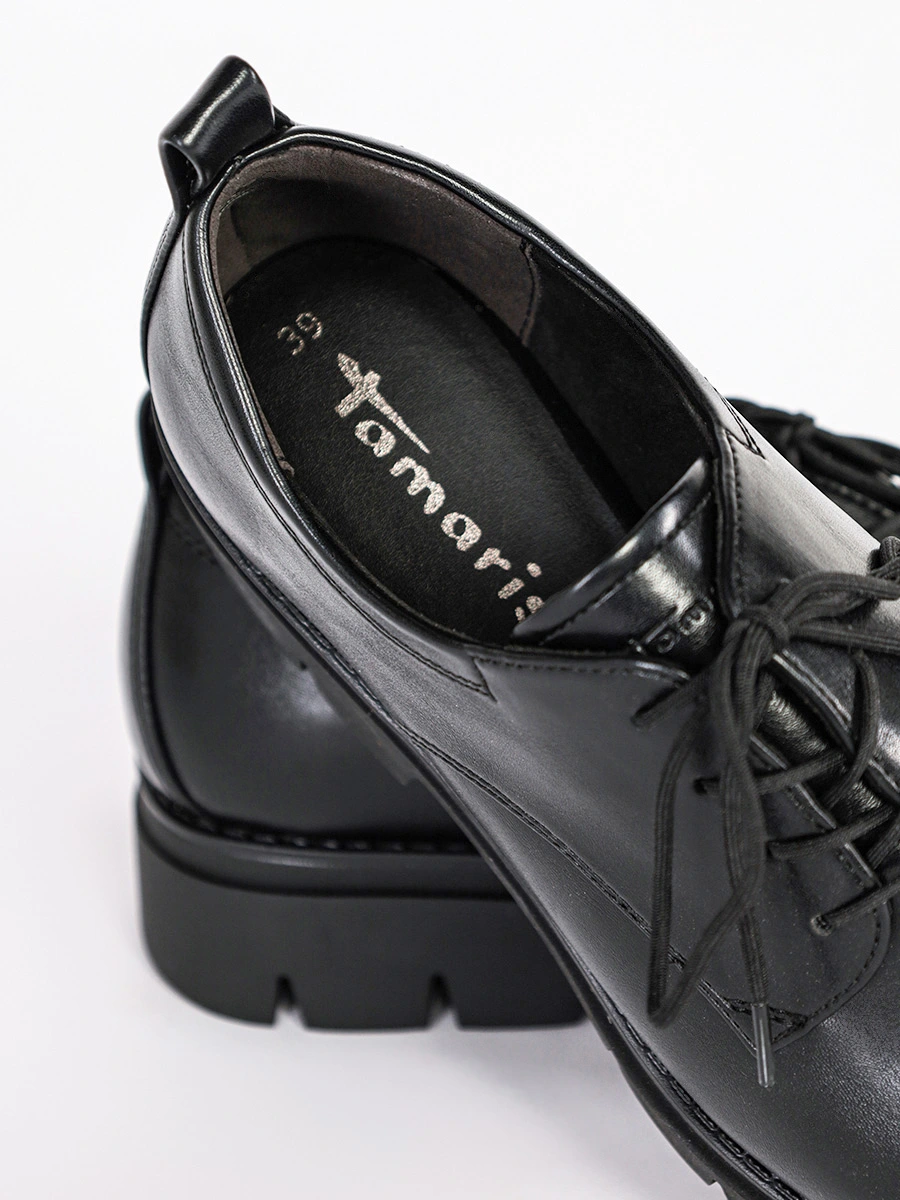 Туфли-дерби черного цвета на каблуке